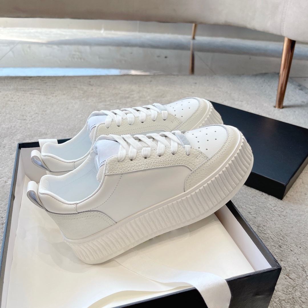 Tênis Plataforma Branco Femini - Casual Sneaker Low avaliação e preço